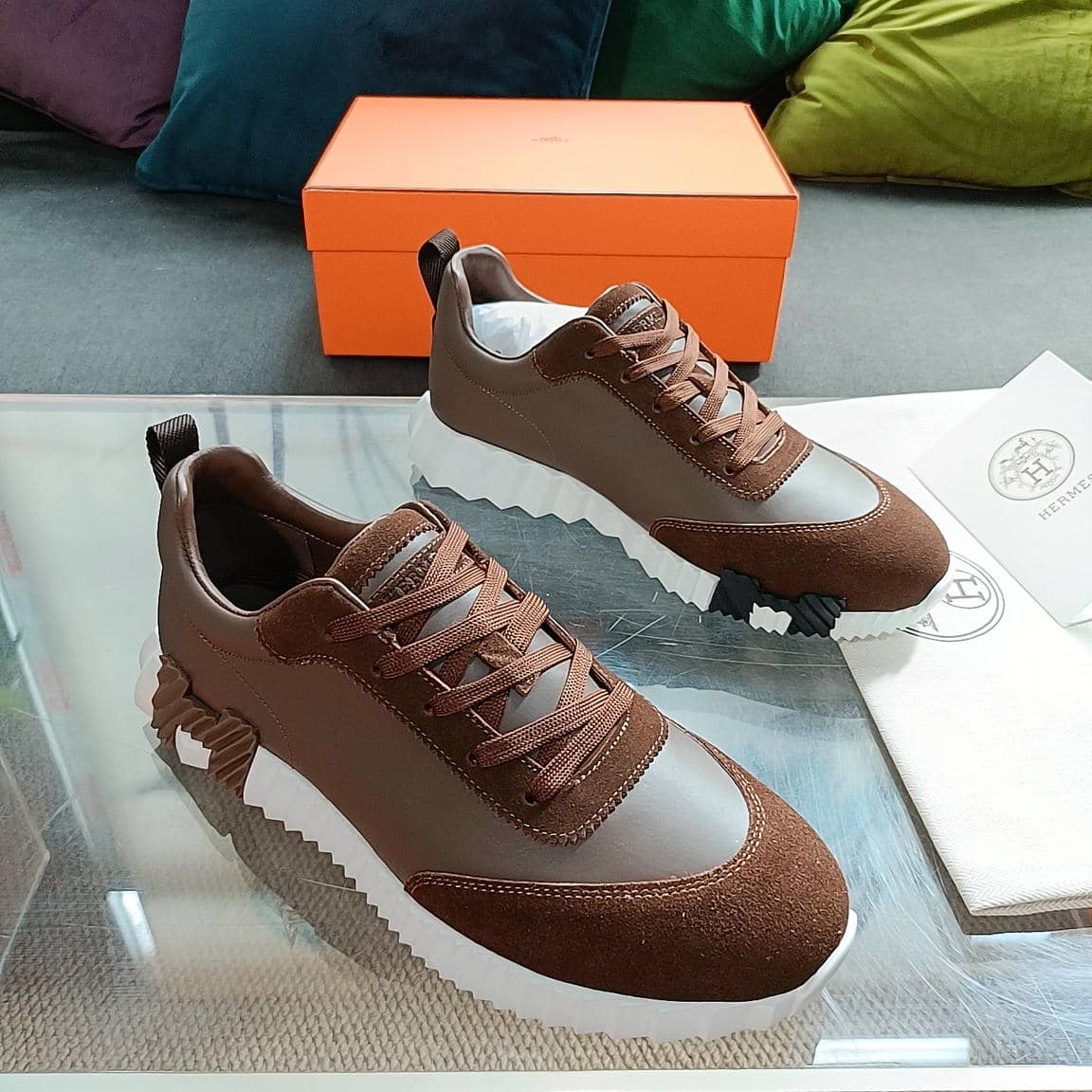 Hermes Sneaker H-105
